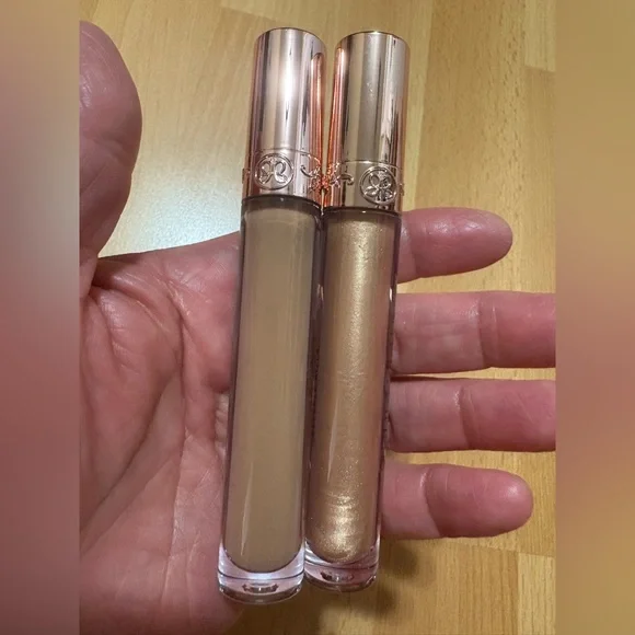 Anastasia Beverly Hills Lip Gloss HONEY KISS
BUTTERSCOTCH Brand New Never Used. - Picture 7 of 12